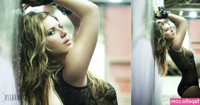 Giovanna Ewbank [ giovanna-ewbank ] - PSA i'm having a signing at exxxotic tomorrow 6-11pm ~ signed