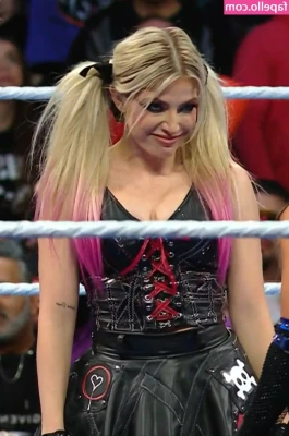 Alexa Bliss [ alexa-bliss ] - Miami Load