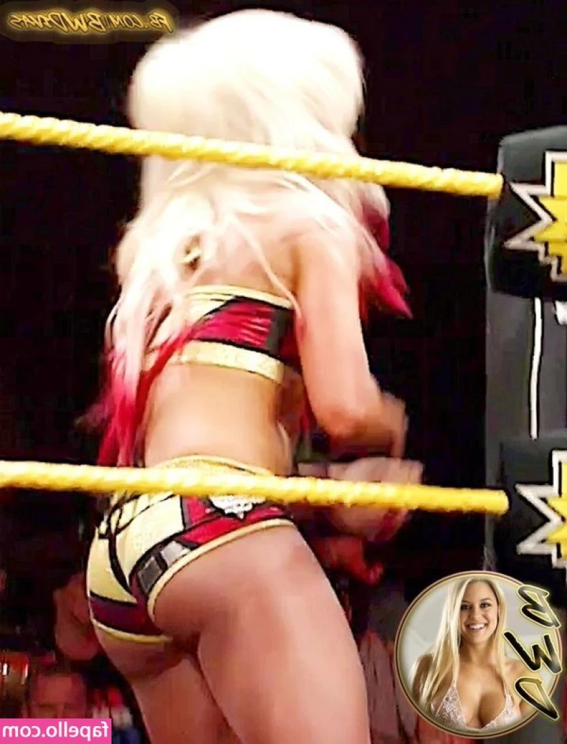 Alexa Bliss [ alexa-bliss ] - Hows your day going lover