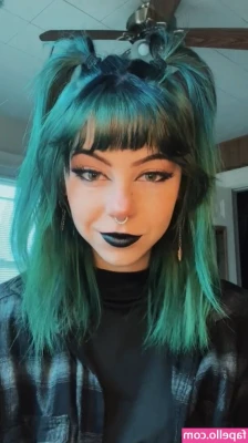 OkayGnomie - It would be crazy if you just came up and fucked me. Hahaha jk.