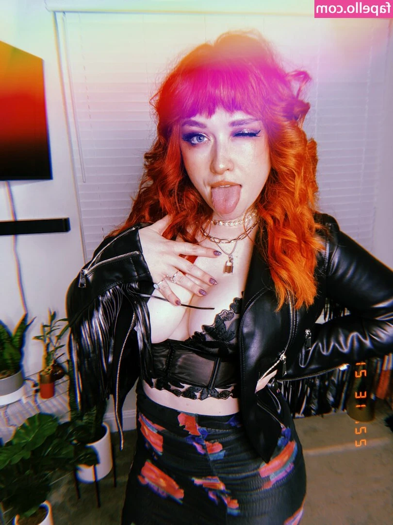 Koolysmiley - I came on my face again last night Unghh mmfg  I got so gooned out