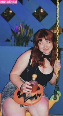 Koolysmiley - My mouse, I'm in too playful a mood! 🐭💖 Write to me and let's