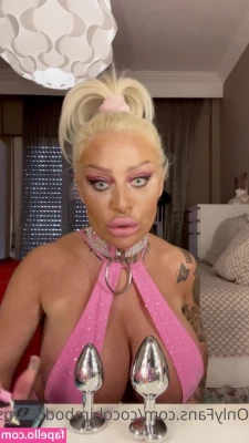Coco Bimbodoll Amsterdam [ coco-bimbodoll-amsterdam ] - sent out a video 😘 u should like it💘 maybe even love it 🤤