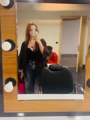 Melis Hazal Karagoz [ melis-hazal-karagoz ] - Mommy Roleplay Tease  Tip $10 with the message "mommy" to receive