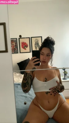 natxlinha - Ready to eat this juicy pink booty 🍑  Like & tips for more
