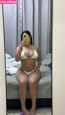 adripiecitos - Would you call me CUTE or HOT?