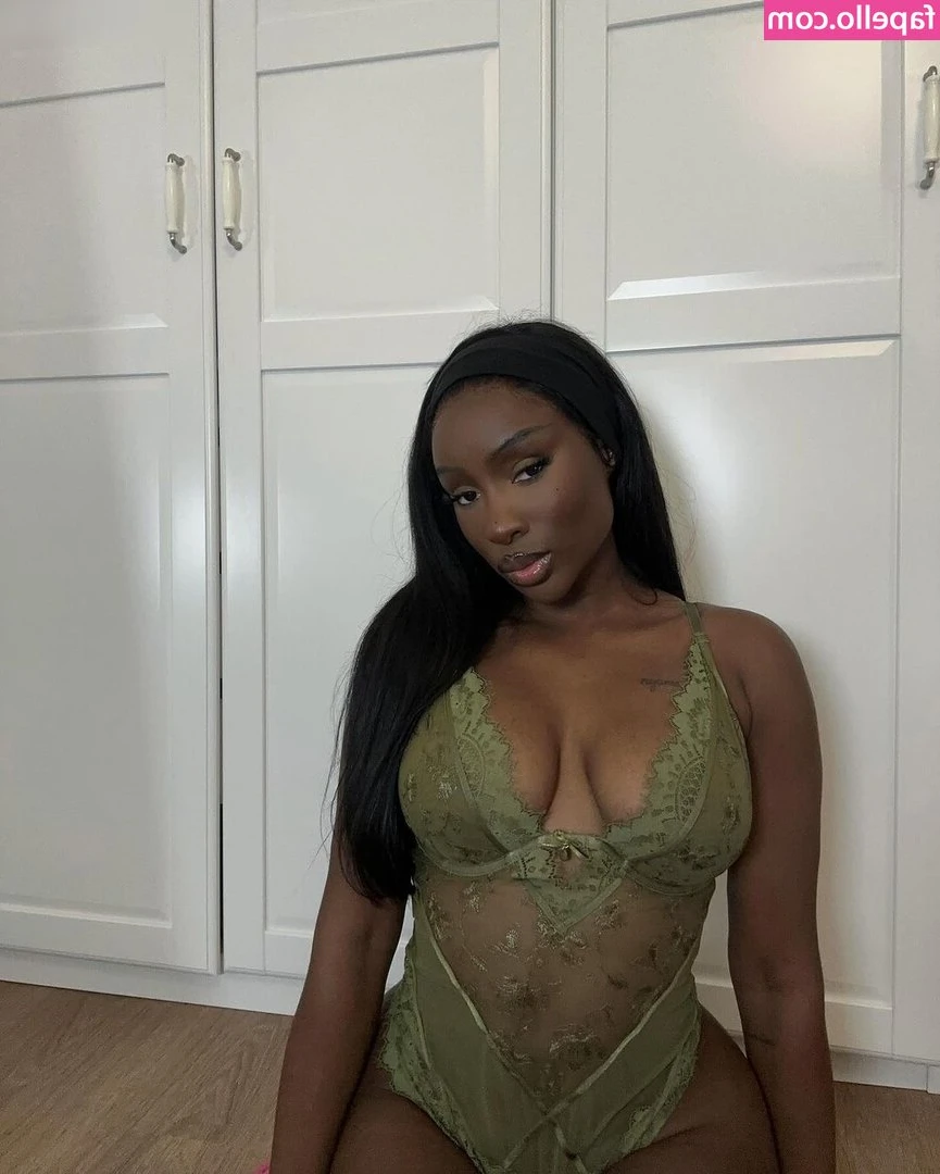 Sandra Lambeck - Do you want to cum for me?