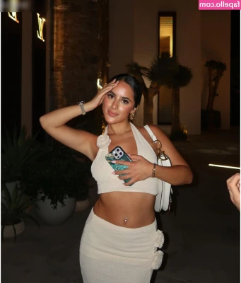 Melike.od [ melike-od ] - is your dick hard for me yet? 😍