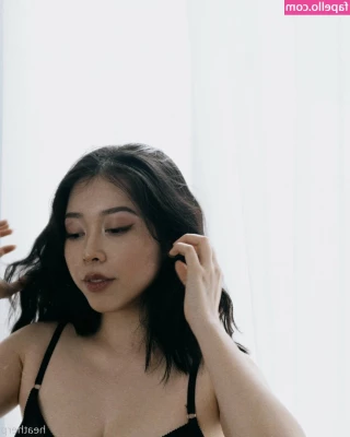Hongha - enjoying the view