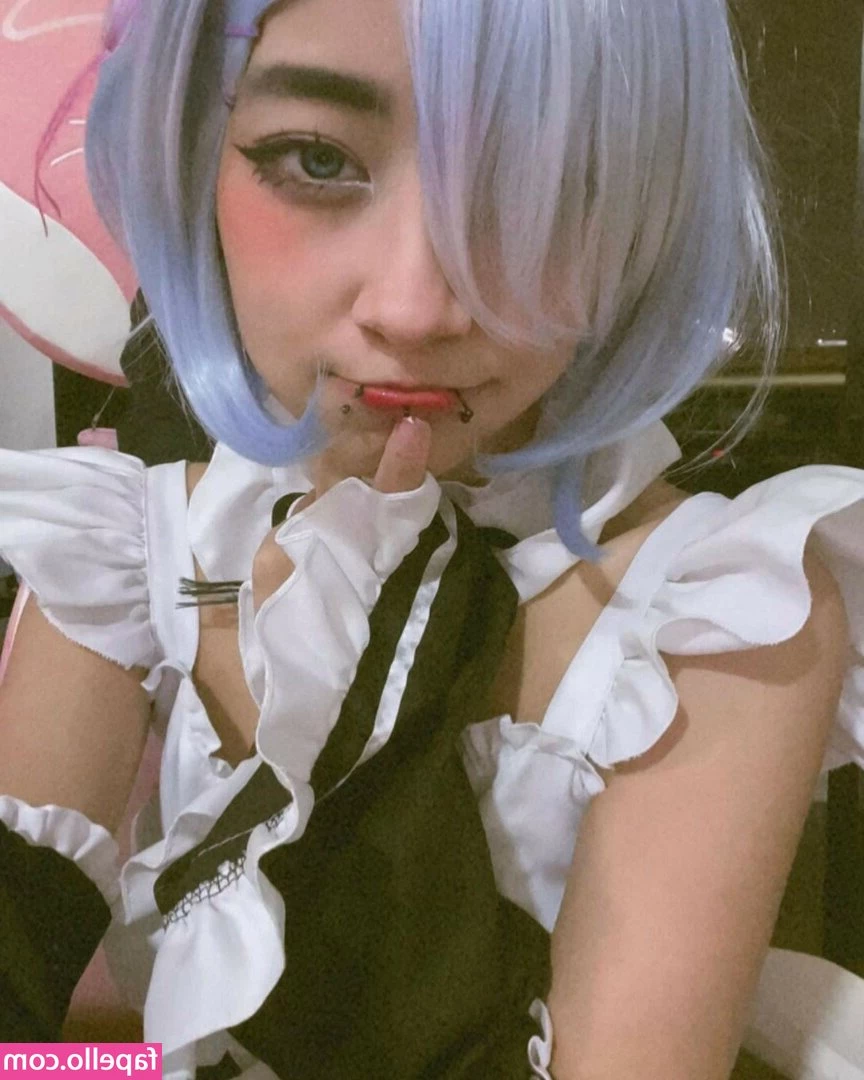 notLisanna - THREE DAYS WITHOUT AN ORGASM 💦  This weekend I had a house full