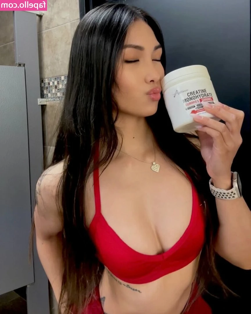 sammi3ee - “tongue punch my fart box” —Shakespeare