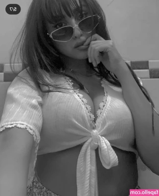 Mimita03 Meryam [ mimita03-meryam ] - Black nylons and assorted high heels will definitely help