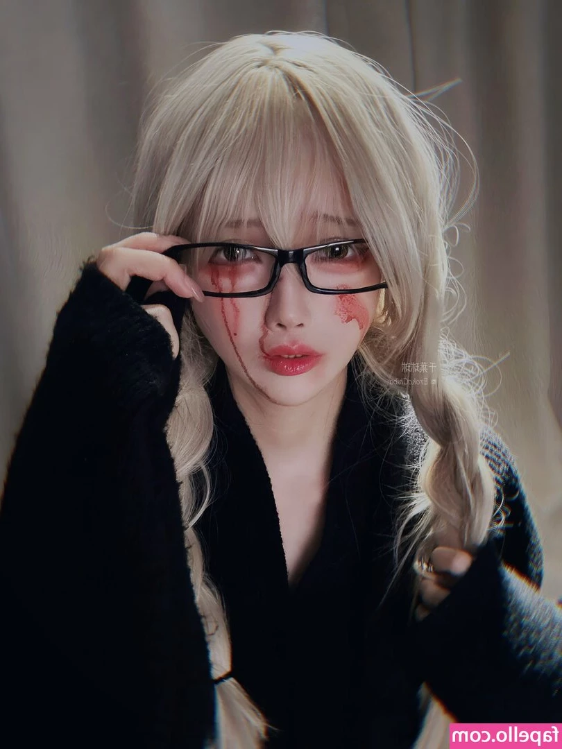 ErokoChiba - I like my hair being pulled