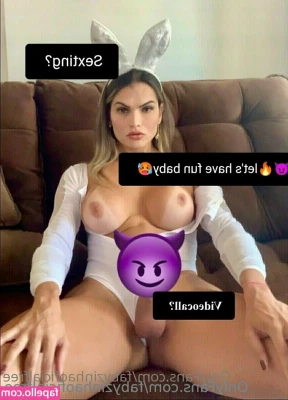 fabyzinhaoficialfree - I need some dick right now🤤