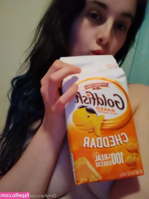 glitterbby21 - Message me??