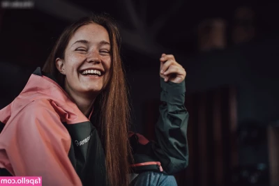 Sigrid - HAPPY BIRTHDAY TO ME!!!!! This show is so hot, I make a total mess