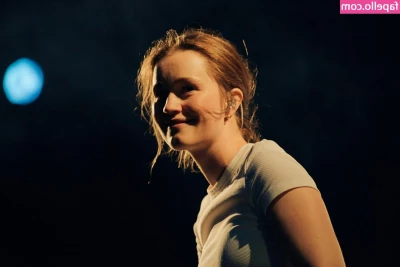 Sigrid - Do You Like Bondage
