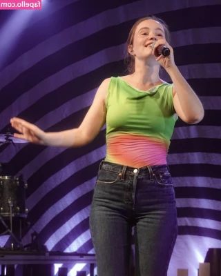 Sigrid - Oh uve gt a thick cock................................. let me just