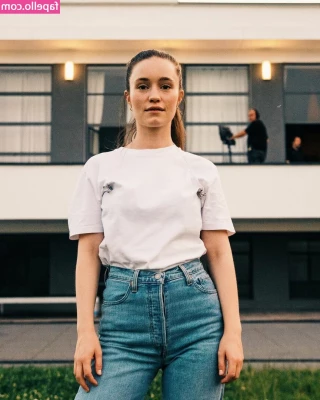 Sigrid - DM me a 💦 if you want to sext 😍