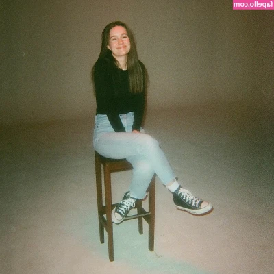 Sigrid - When would be a good time for an OF live?!