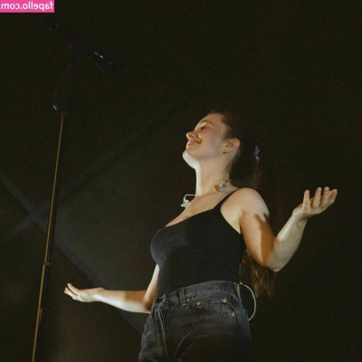 Sigrid - Is your dick ready for my ass?🍑🍑😈 I'll wait for you in the