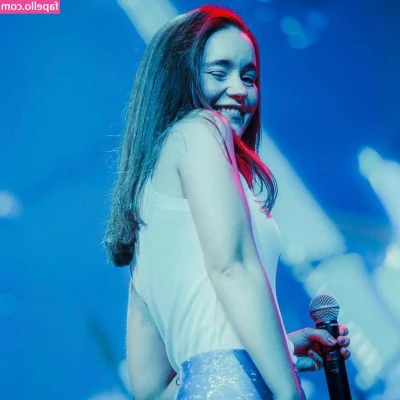 Sigrid - You can be the chills that I feel on our first date