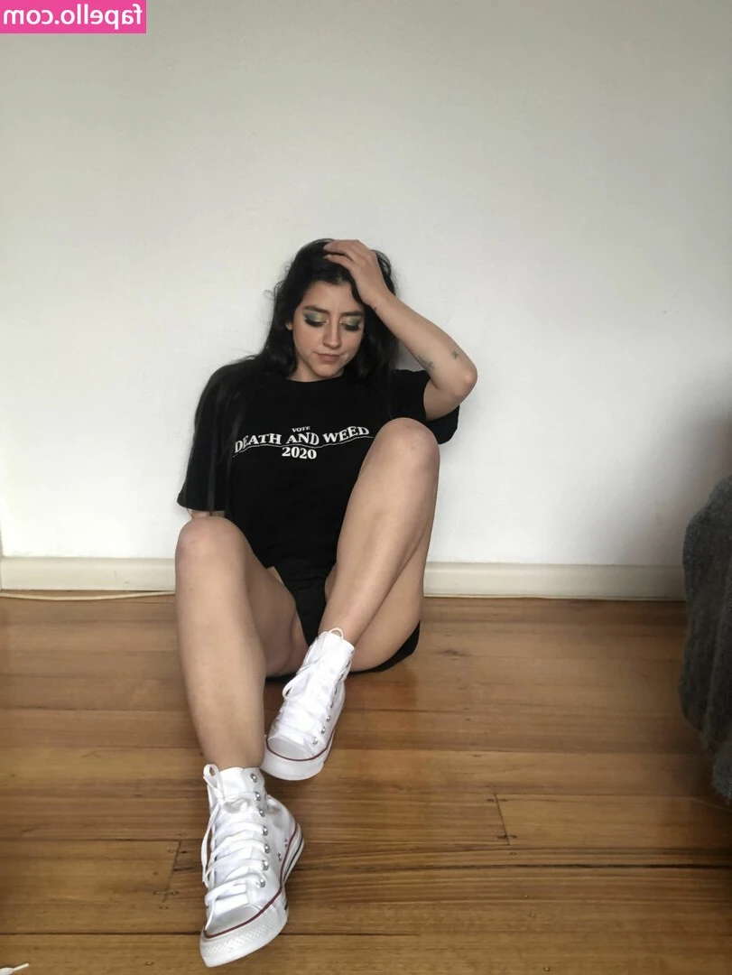 Bella Lugosi [ bella-lugosi ] - Good morning ☺️