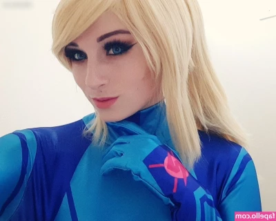 Kayla Erin [ kayla-erin ] - It’s Sunday morning and I’m letting it all hang out. What are you