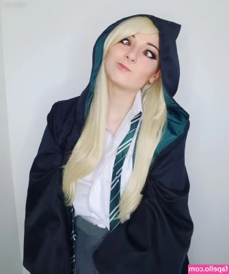 Kayla Erin [ kayla-erin ] - Sleepy  stoned and ready for bed  Day off tomorrow  Wee