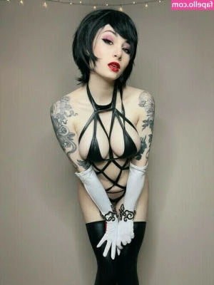 Kayla Erin [ kayla-erin ] - Clothes on today  I am doing 90 s Talbot s style