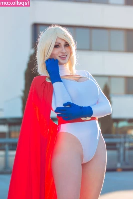 Kayla Erin [ kayla-erin ] - i wanna cut my bangs again