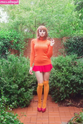 Kayla Erin [ kayla-erin ] - what video do you guys want to see today? 😇