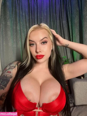Cubbixoxo [ cubbixoxo-1 ] - NEW SCENE  Steamy Sex In The Dome With  KatelynHatley  It had been a