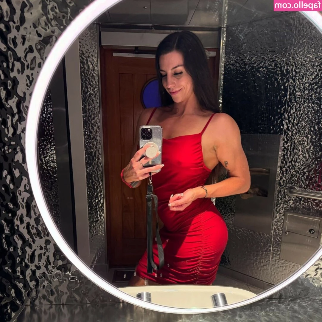 Olivia Rene [ olivia-rene ] - enjoy these photos i took :3 if you tip $15 or more i’ll send you a