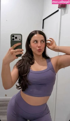Alexis Xol [ alexis-xol ] - Omg! I called in some assistance for Sunday’s video 😛  
