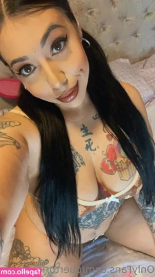puertoricanwaifu - Preciso de um iPhone pra fazer mais conteúdo de qualidade   por