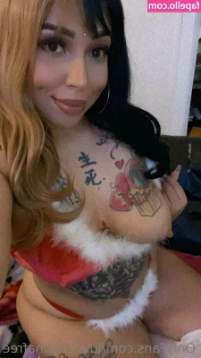 puertoricanwaifu - Should we watch a movie or play a game?