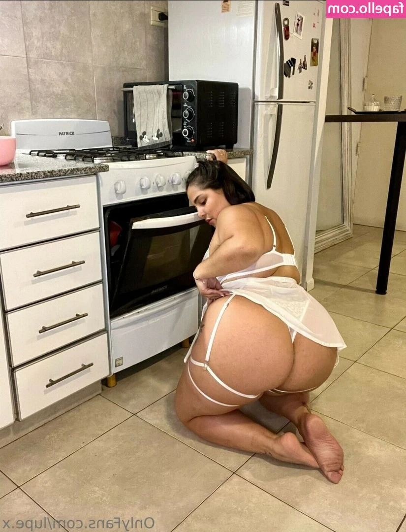 luhpeee - I love teasing, sucking, licking, tastong, and worshipping cock.