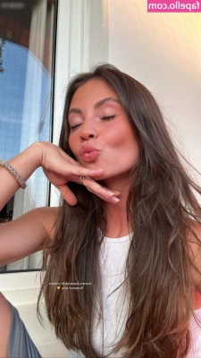 Celina Schacht [ celina-schacht ] - Happy titty Tuesday! Dont forget its onky 5 days away till my trip