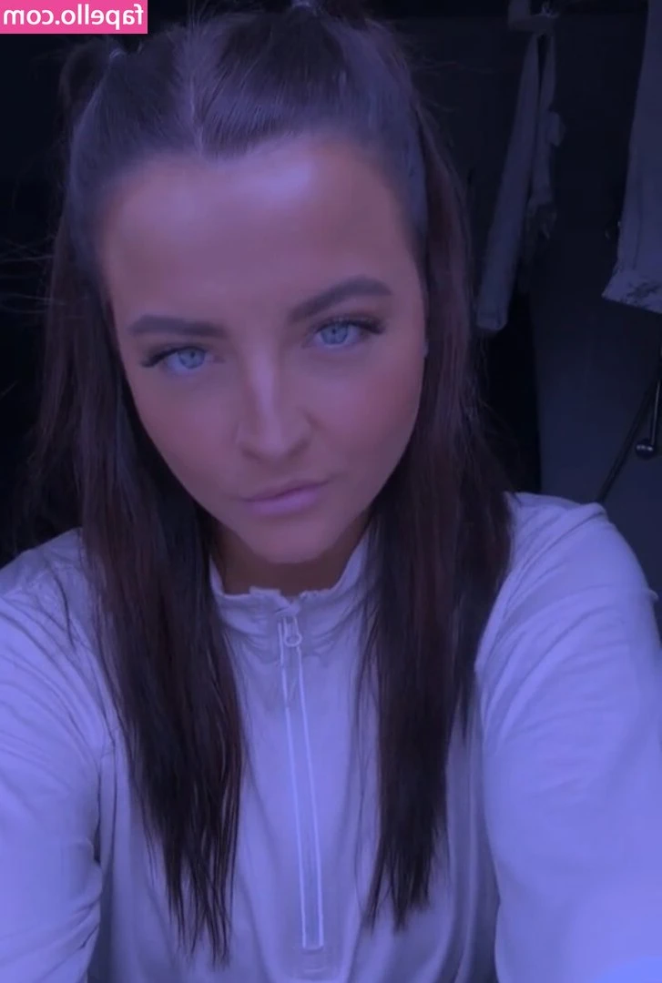 Moniquechr97 - Start sucking