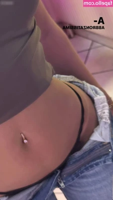 vivianalukas - How do I look?