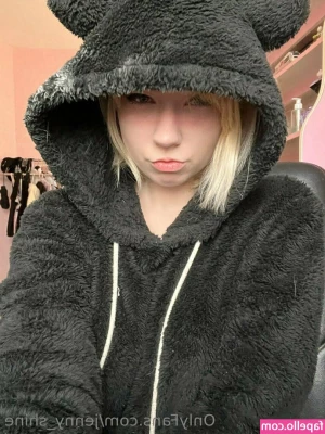 jenny_shine [ jenny-shine ] - When you've used up all your energy today, how do you regain your