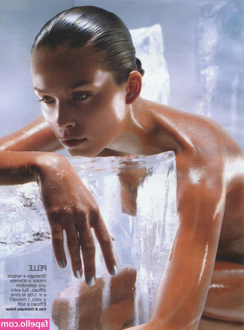Petra Nemcova [ petra-nemcova ] - 💌 getting through DMs shortly 💌