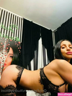 audreybitoni - 🚨 POV. Face trampling 🚨 Ever wondered what it would feel and