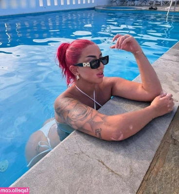 kurdischeperle46 - I wanna suck that dick whilst you play with my giant milfy tits