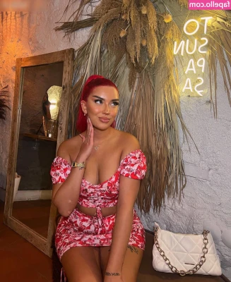 kurdischeperle46 - Voici les photos de notre scène avec Lily ! Passe un bon début de