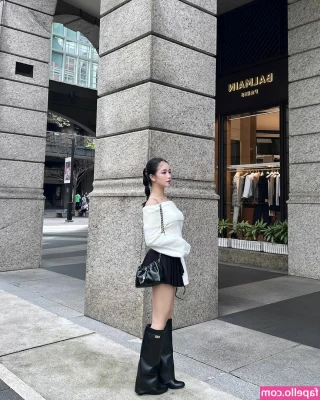 Lzlsdr - Honestly may as well be a virgin with how tight my pussy is