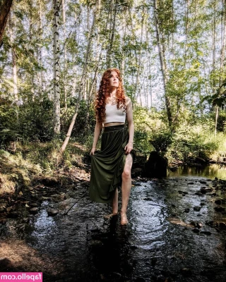 GingerSnark - How bad do you want me?😈 Dm me and let me know💦