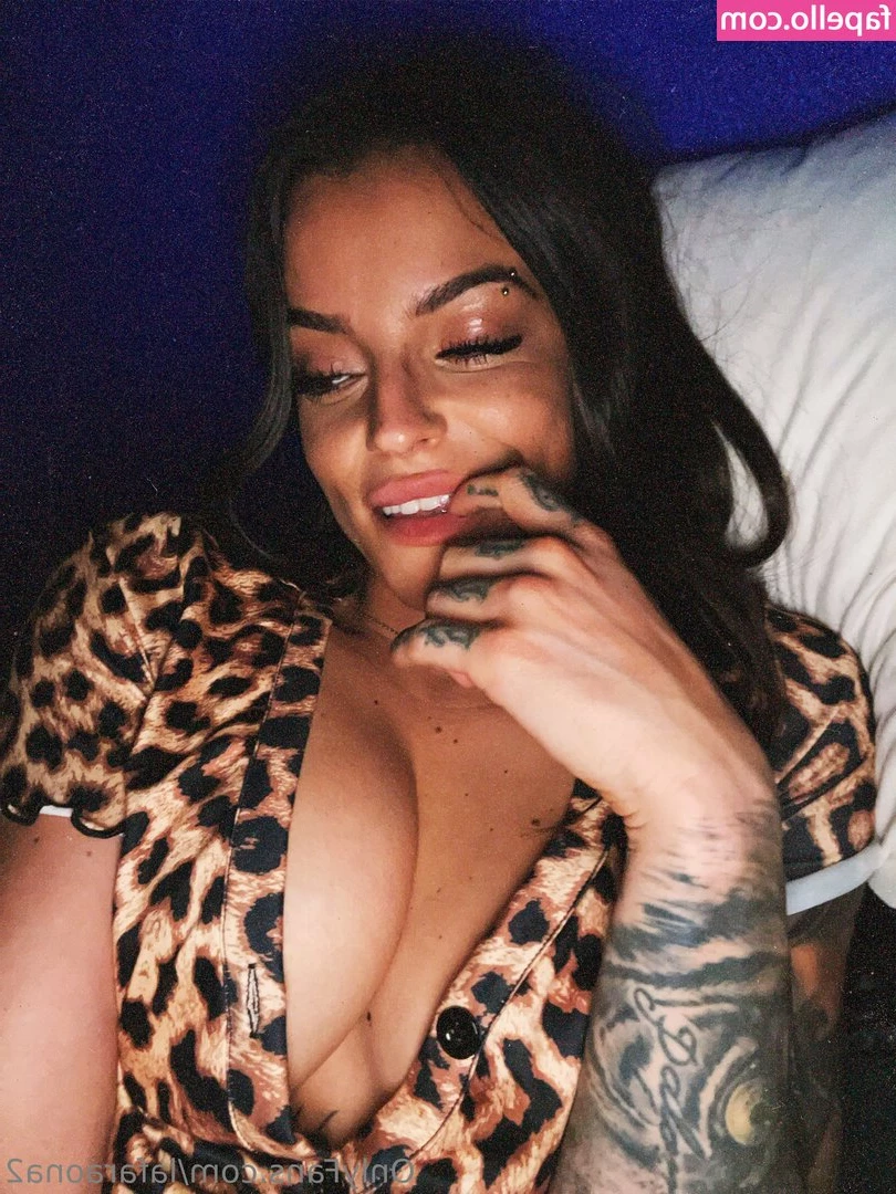 lafaraona2 - Bae for the day or bae for the night?