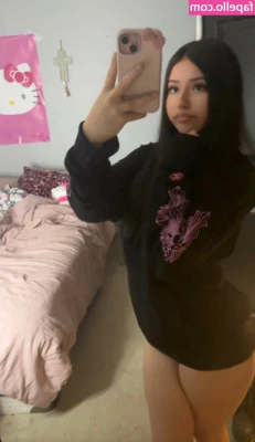 Xozelliiaa Xozelliiiaa